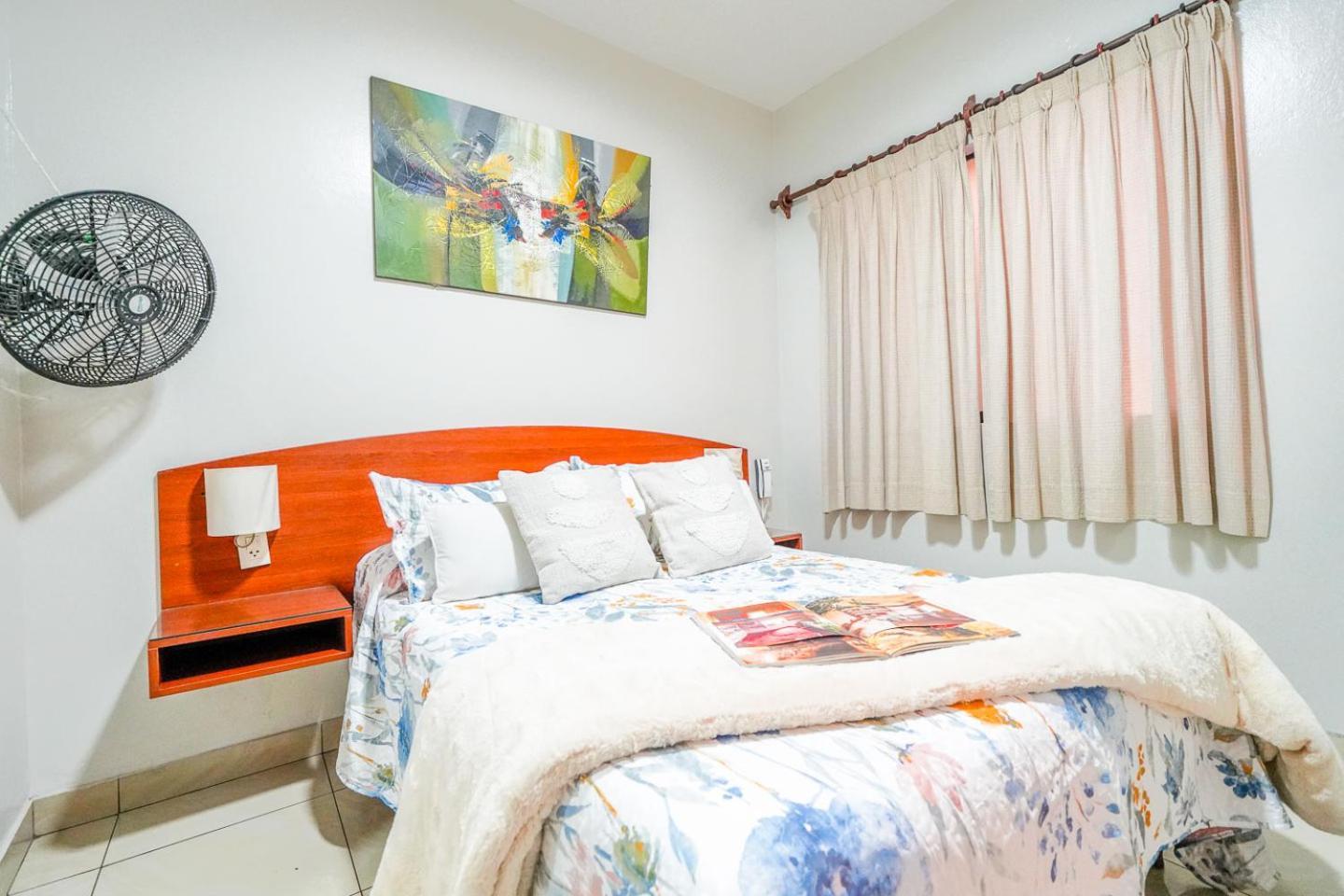 Imperial Inn Hospedaje Turistico ليما المظهر الخارجي الصورة
